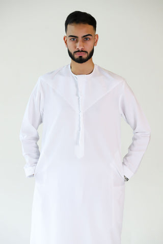 WHITE EMIRATI WATERPROOF THOBE WHITE EMIRATI WATERPROOF THOBE