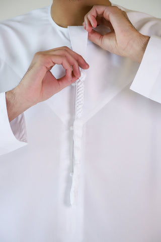 WHITE EMIRATI WATERPROOF THOBE WHITE EMIRATI WATERPROOF THOBE