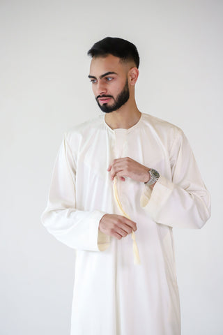 Cream Emarati Thobes